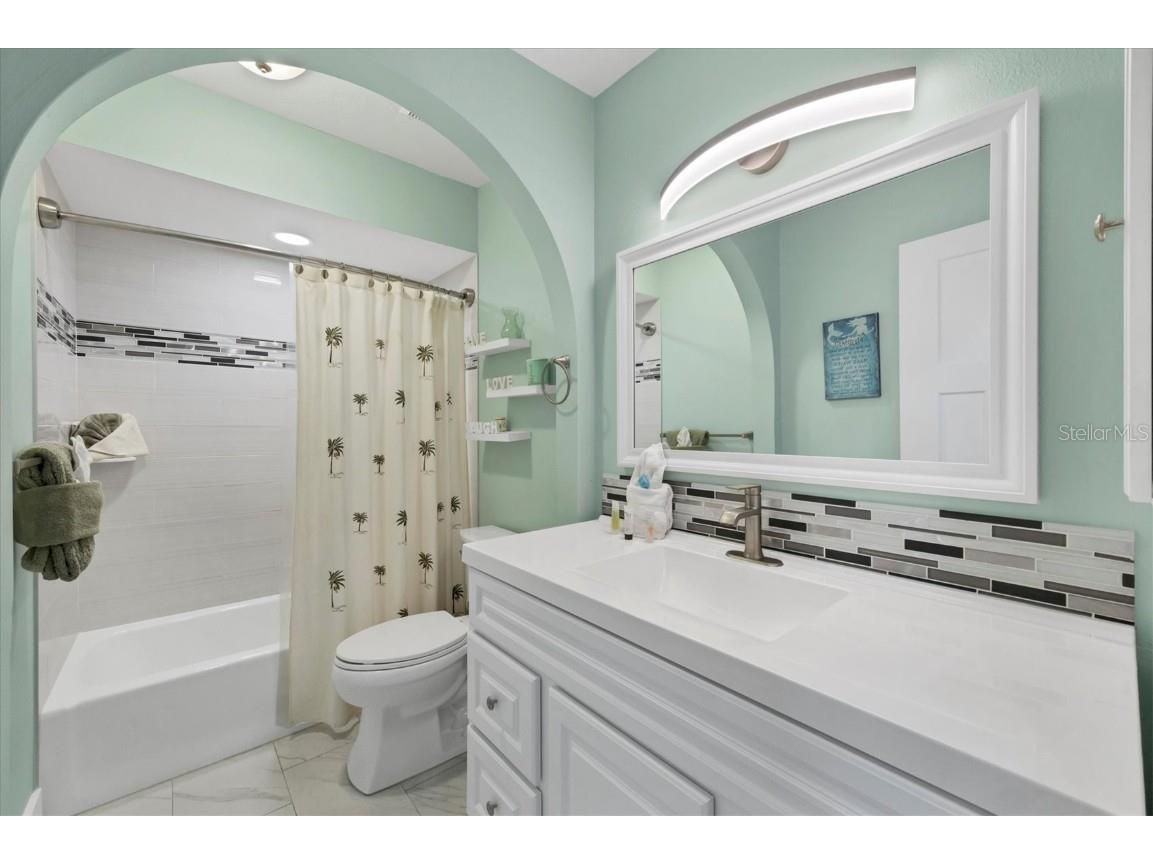 4594 Trails Drive Sarasota FL 34232 A4674156 image24