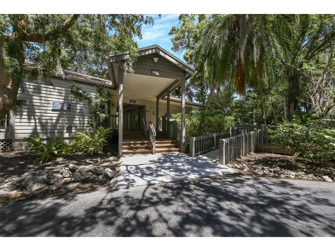 4594 Trails Drive Sarasota FL 34232 A4674156 image37