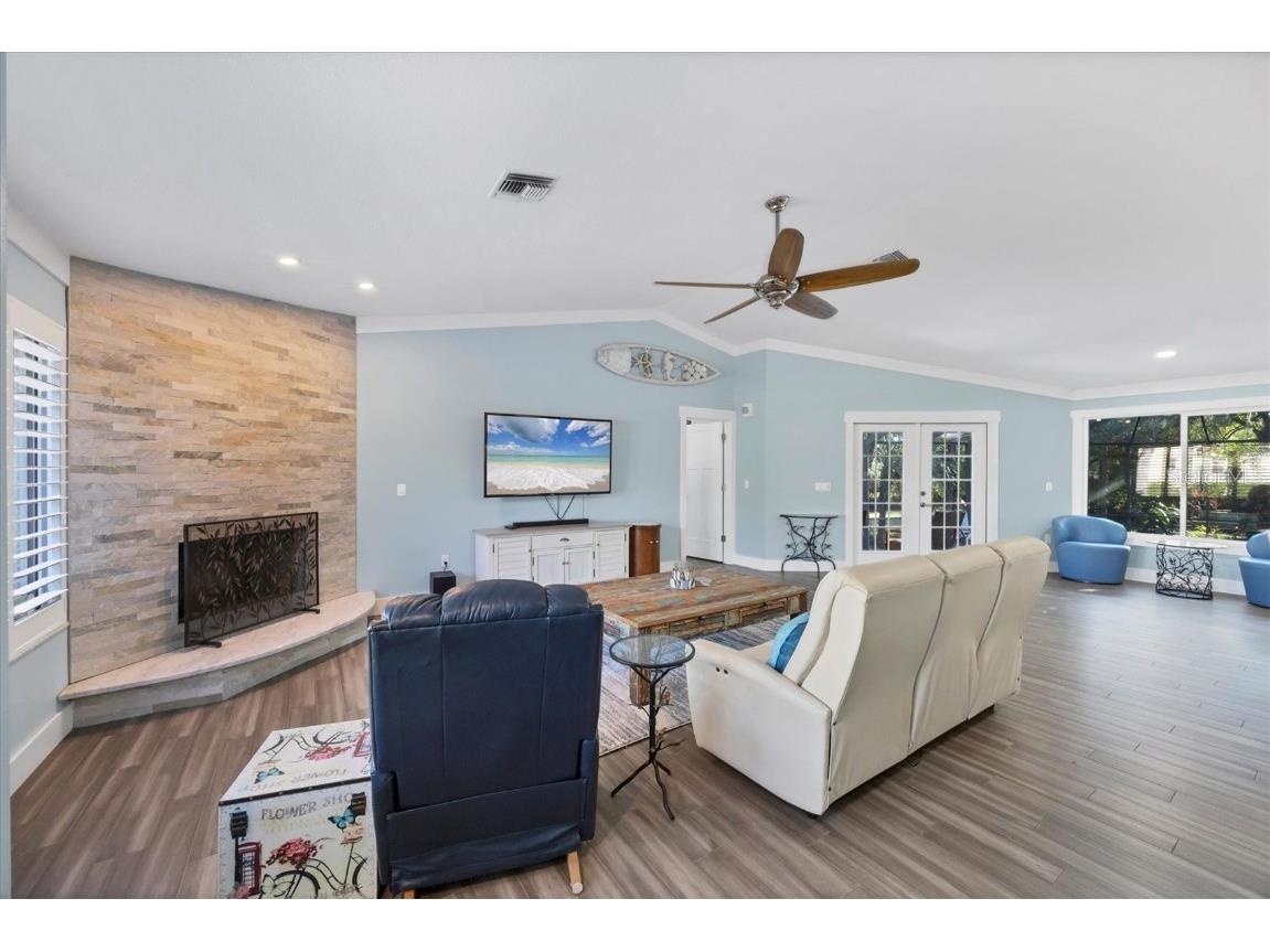 4594 Trails Drive Sarasota FL 34232 A4674156 image4