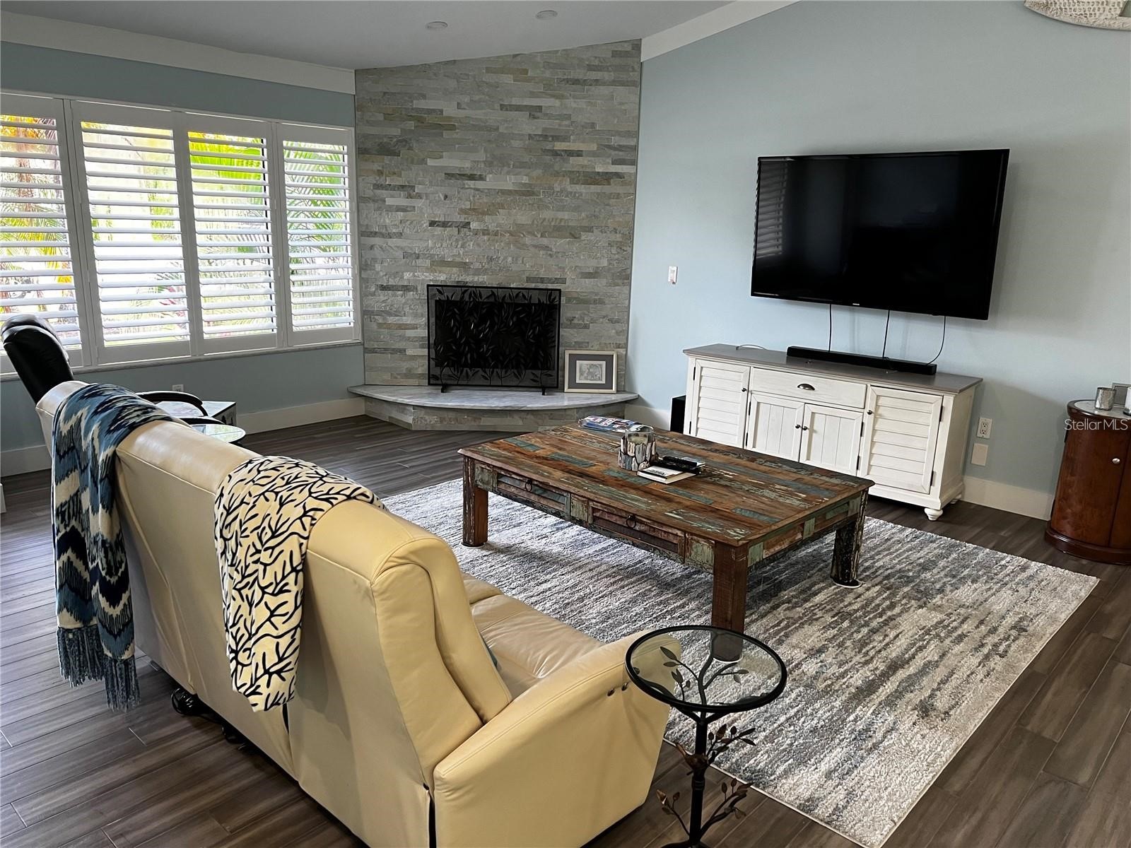 4594 Trails Drive Sarasota FL 34232 A4692424 image9