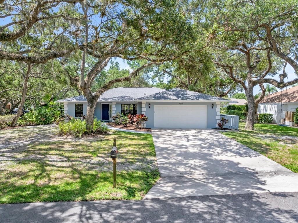 4596 Friar Tuck Lane Sarasota FL 34232 A4614826 image1
