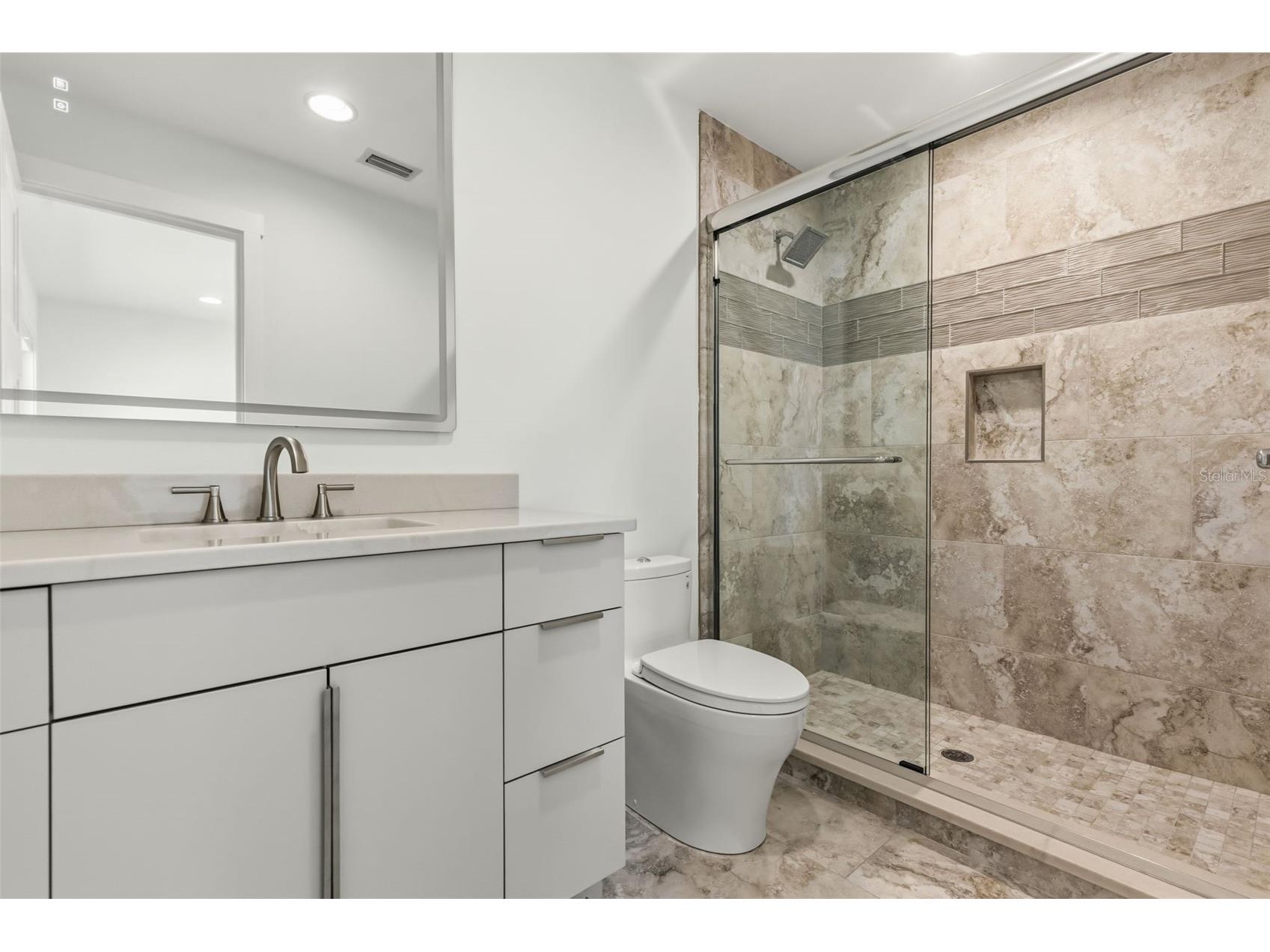 4598 Clearwater Harbor Drive S Largo FL 33770 O6421251 image36