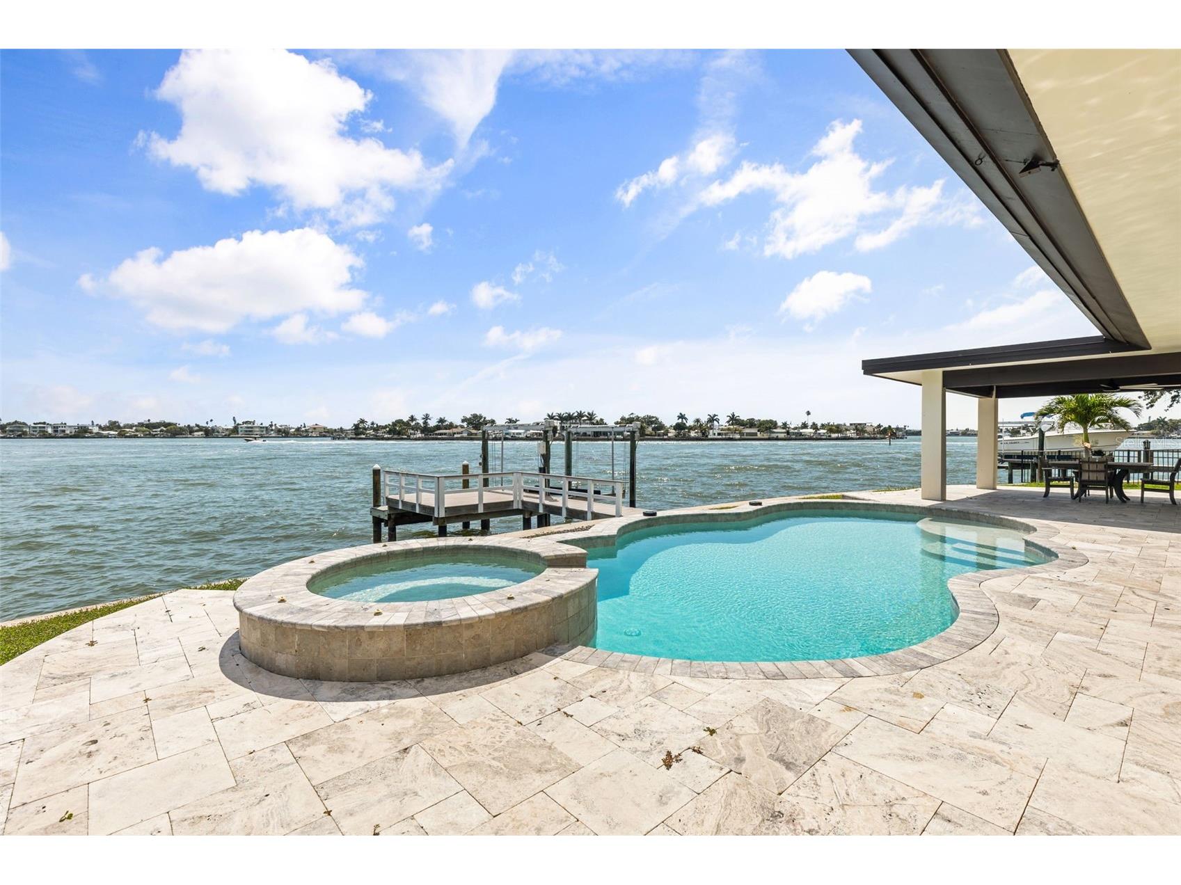 4598 Clearwater Harbor Drive S Largo FL 33770 O6421251 image40