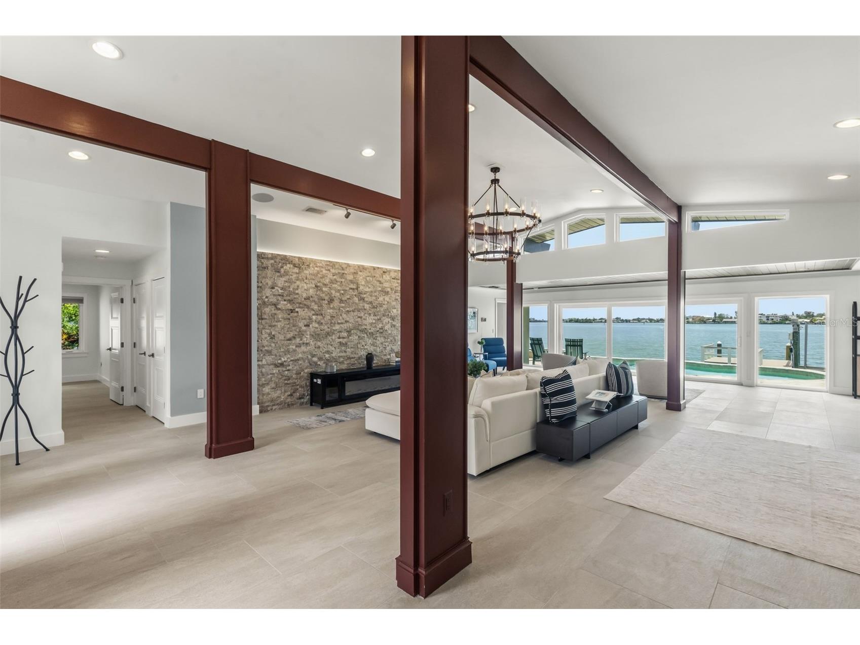 4598 Clearwater Harbor Drive S Largo FL 33770 O6421251 image7