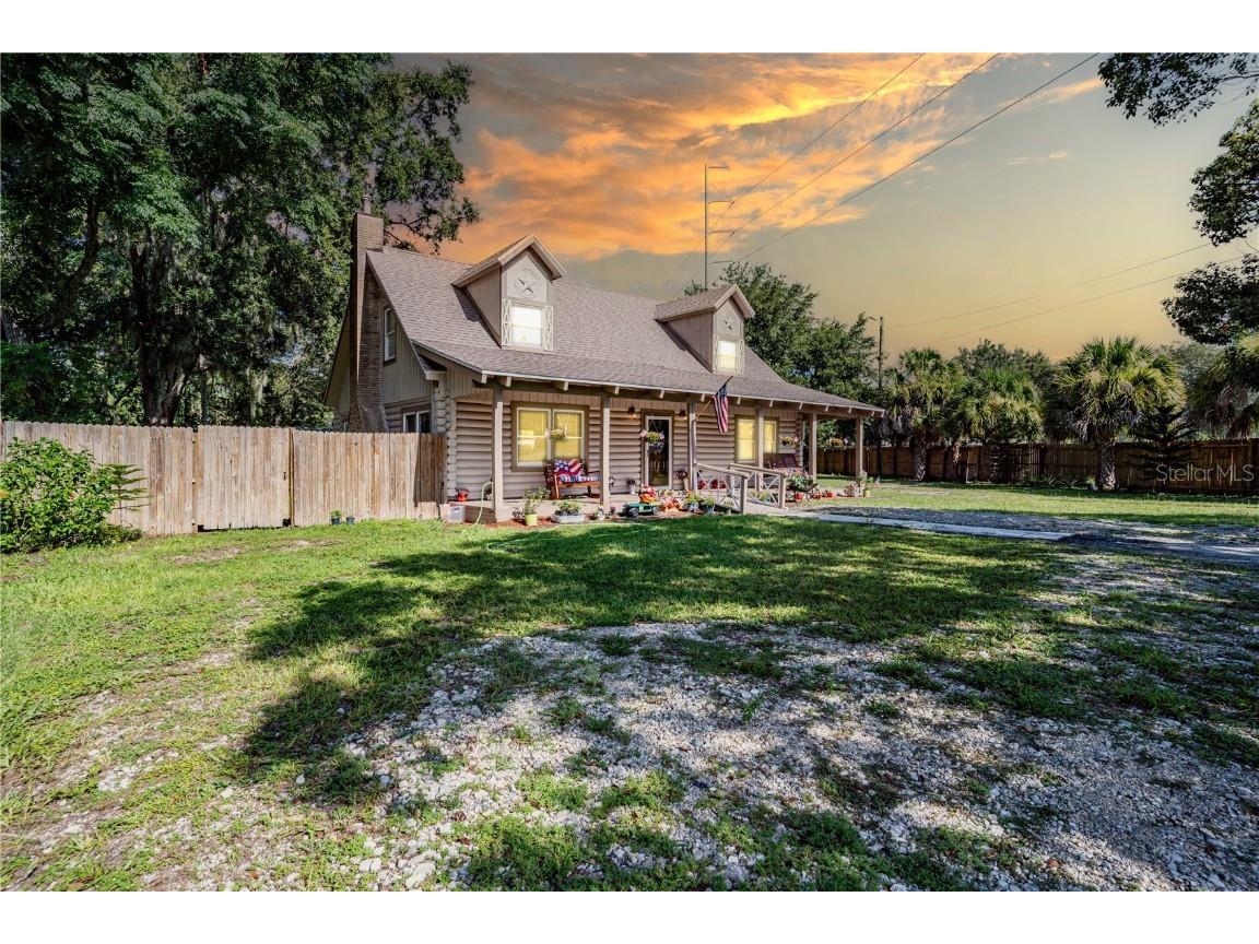 4599 Reynosa Drive SW Winter Haven FL 33880 P4926513 image1