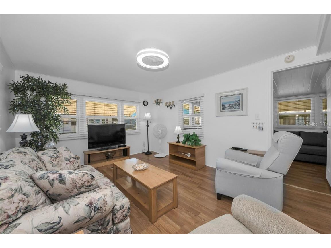 46 Drury Lane Tarpon Springs FL 34689 TB8447903 image19