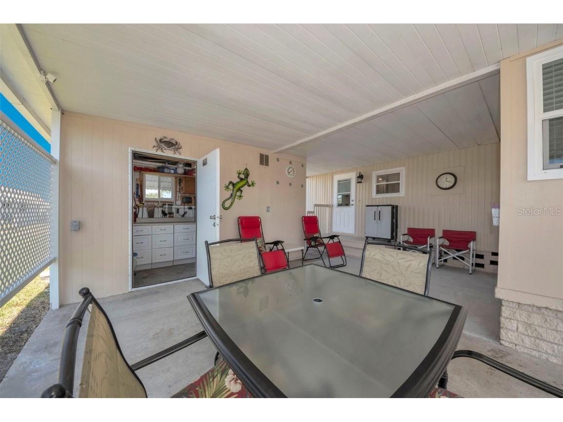 46 Drury Lane Tarpon Springs FL 34689 TB8447903 image4