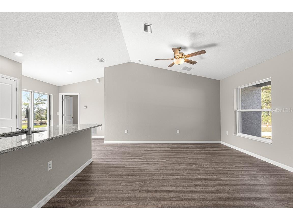 46 Guava Pass Terrace Ocklawaha FL 32179 OM699687 image18