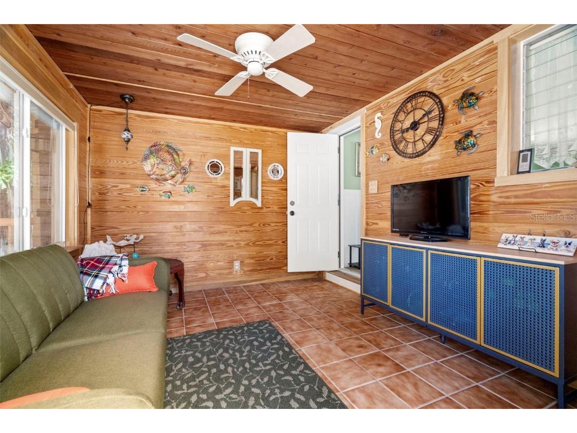 46 Kipling Plaza Clearwater Beach FL 33767 TB8446818 image19