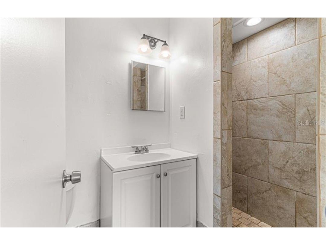 46 Lake Court Loop Ocala FL 34472 OM712169 image34
