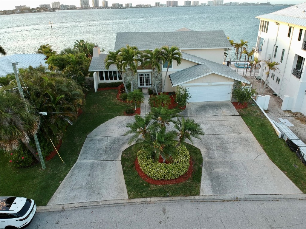 46 N Pine Circle Belleair FL 33756 T3360917 image1