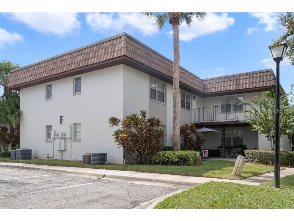 46 Windtree Lane #202 Winter Garden FL 34787 O6145830 image1