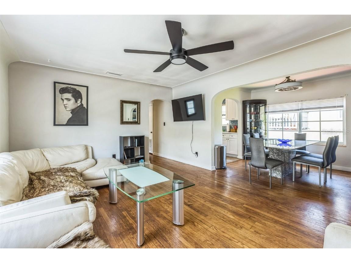 460 15th Avenue N Saint Petersburg FL 33704 TB8405347 image12