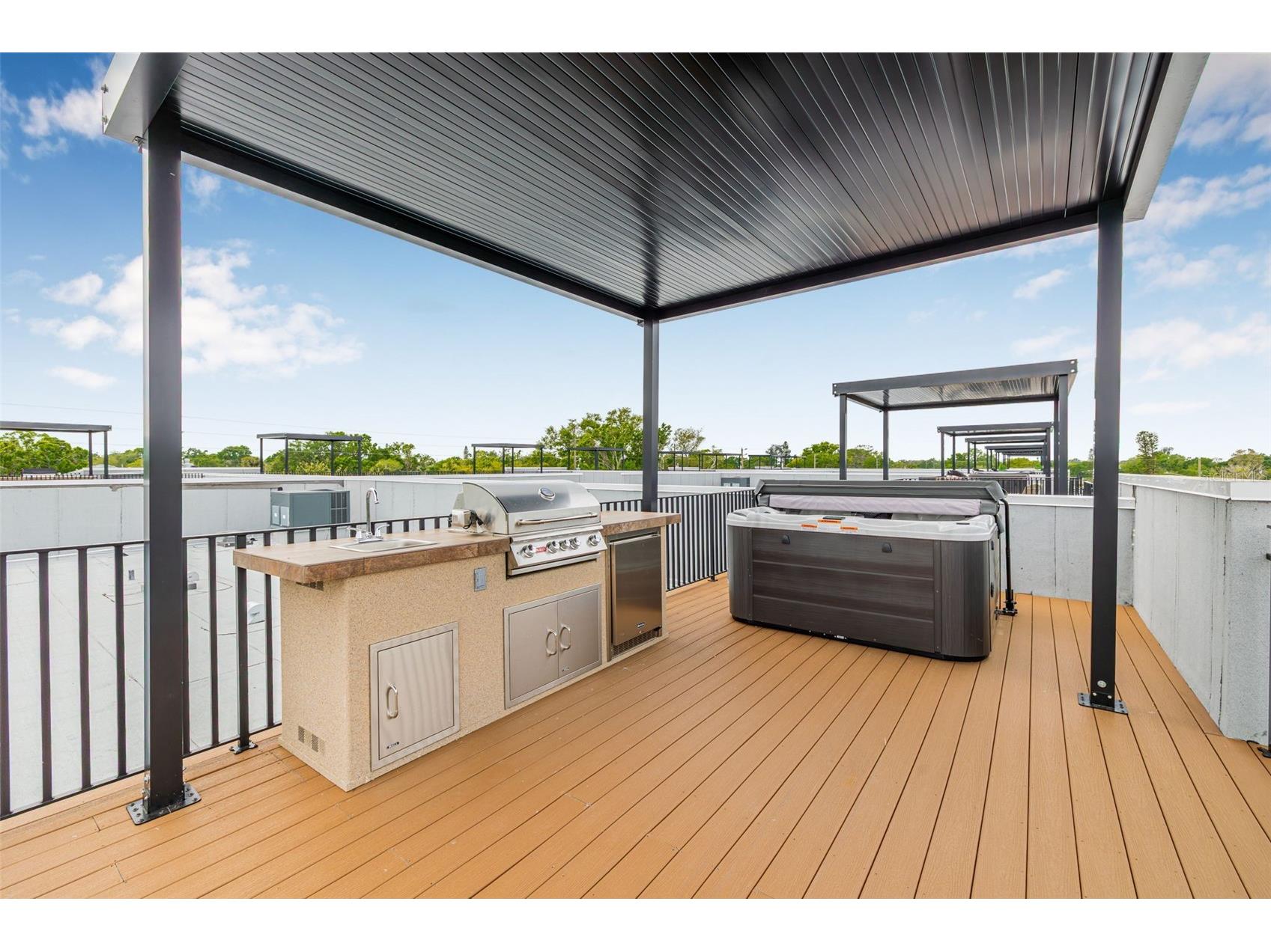 460 87th Avenue North Saint Petersburg FL 33702 TB8342579 image41