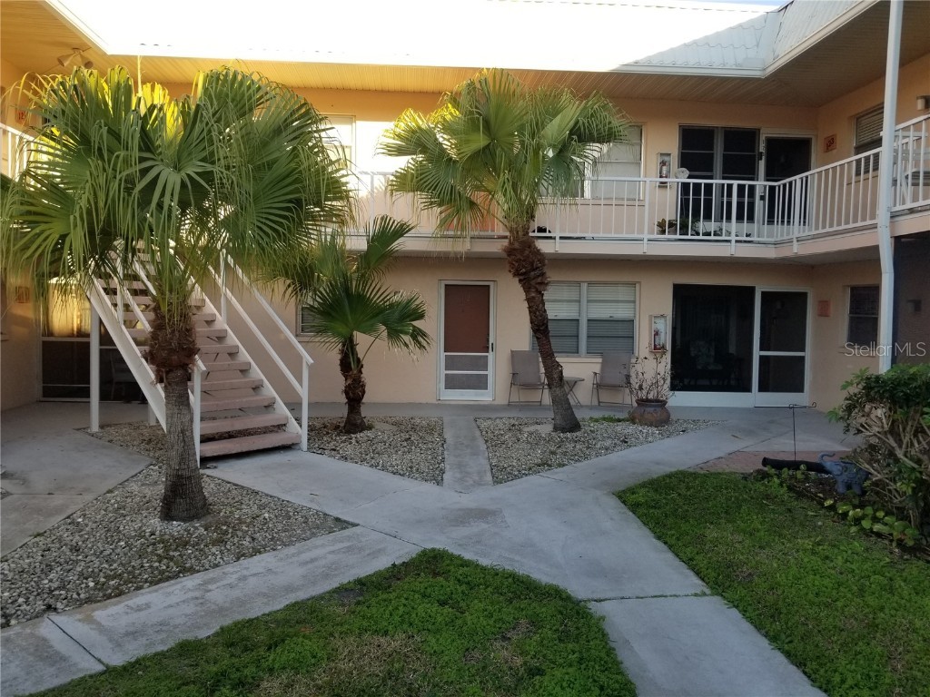 460 Base Avenue E #112 Venice FL 34285 N6125271 image1