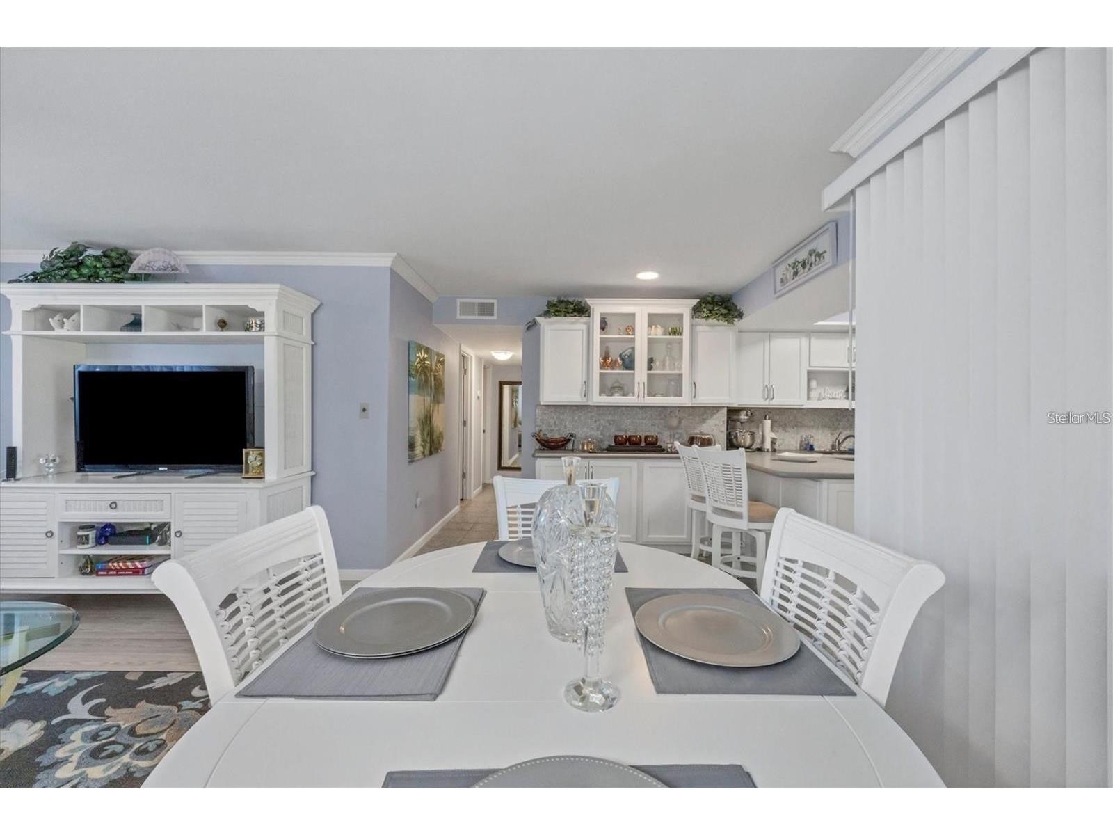 460 Base Avenue E #113 Venice FL 34285 N6142467 image13