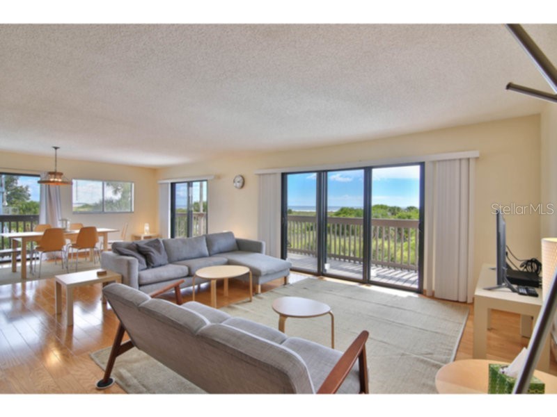 460 Beach Road #A1 Sarasota FL 34242 A4481650 image4