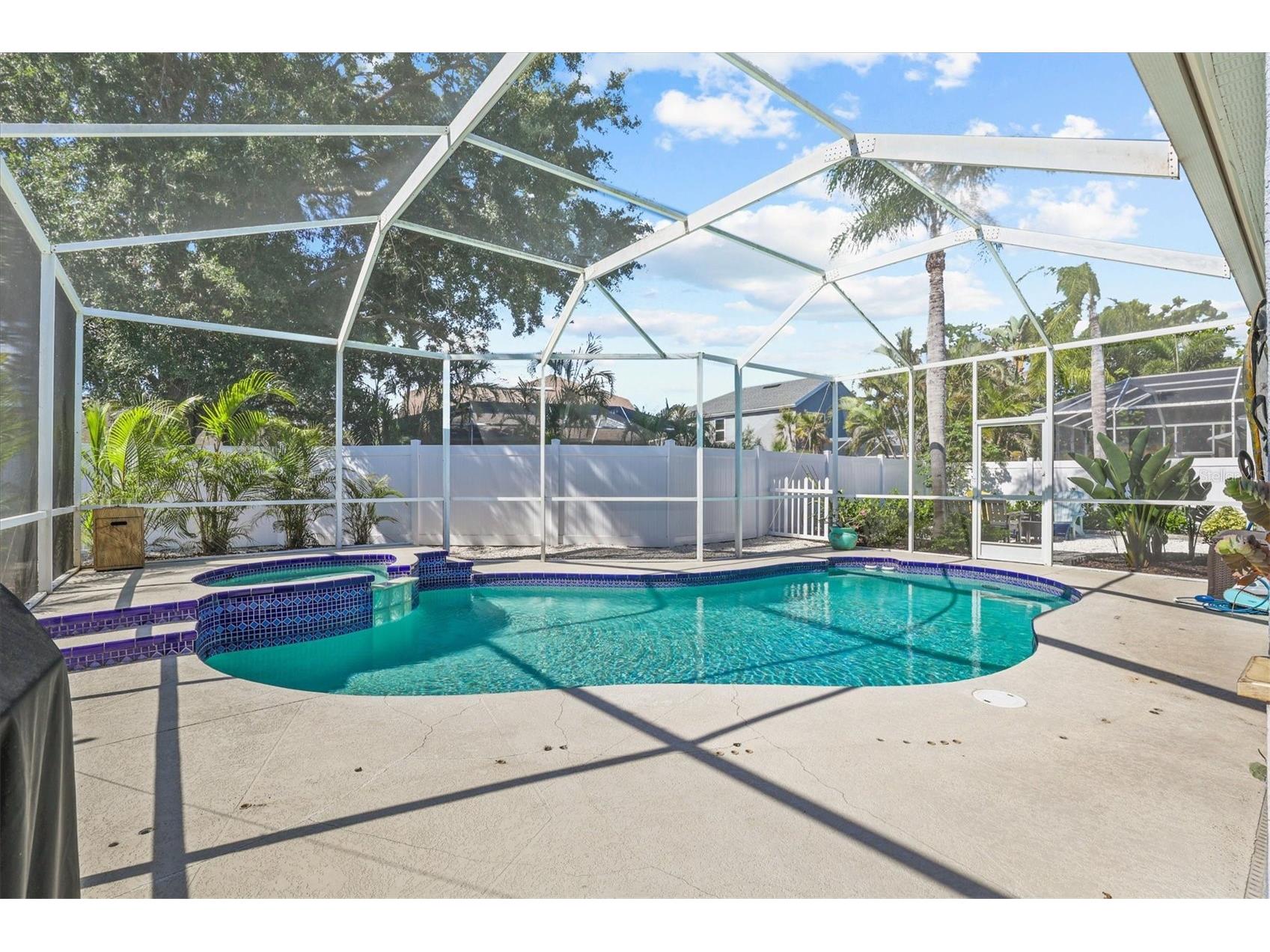 460 Denise Street Tarpon Springs FL 34689 TB8500756 image37