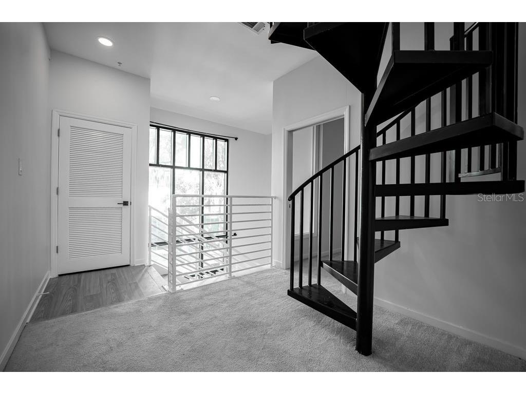 460 E Jackson Street #2 Orlando FL 32801 R4910697 image17