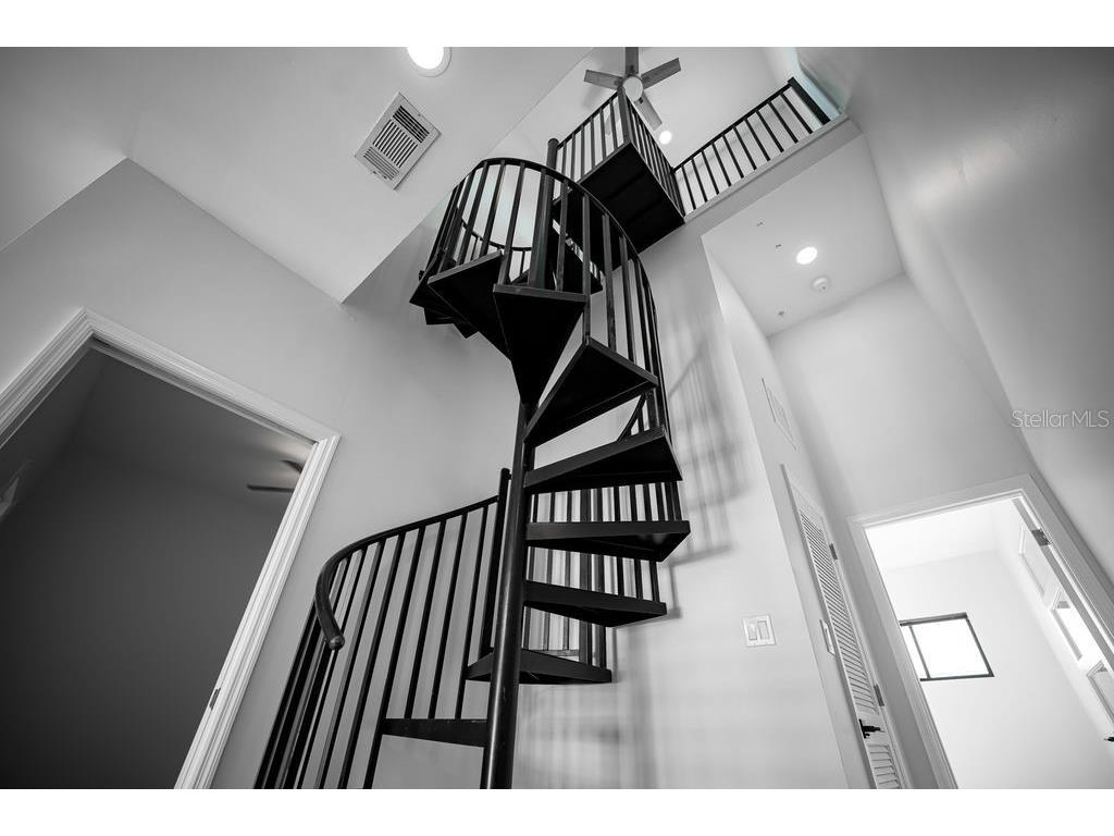 460 E Jackson Street #2 Orlando FL 32801 R4910697 image19