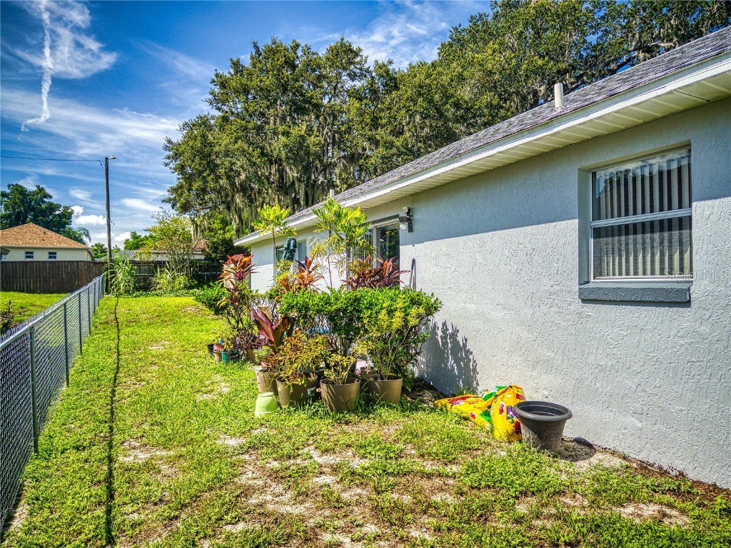 460 Green Street Deland FL 32720 V4944348 image39