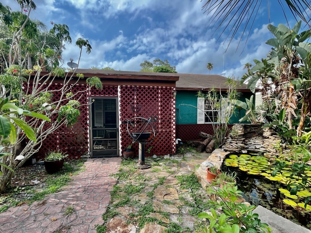 460 Hibiscus Lane N Dunedin FL 34698 U8206671 image1