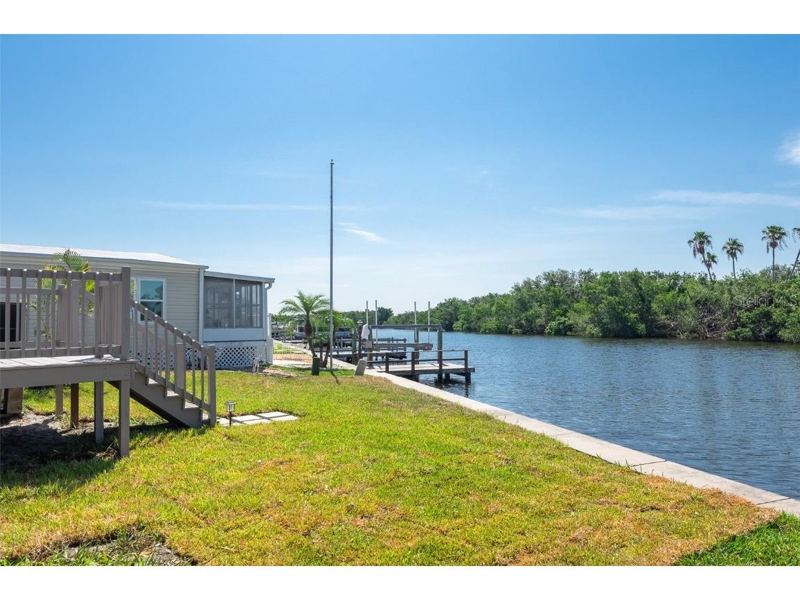 460 Mount Oak Avenue NE #745 Saint Petersburg FL 33702 TB8415633 image2