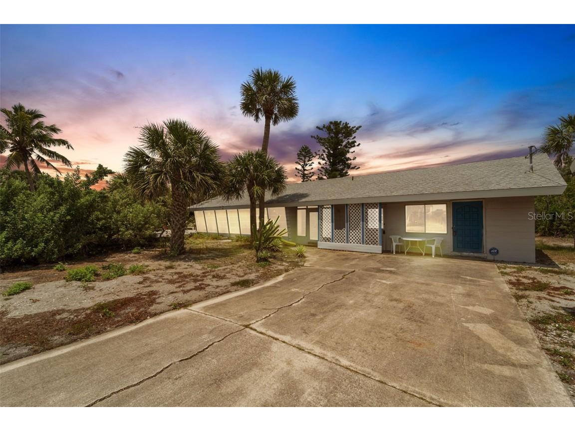 460 N Gulf Blvd Placida FL 33946 - LEMON BAY A4610462 image1