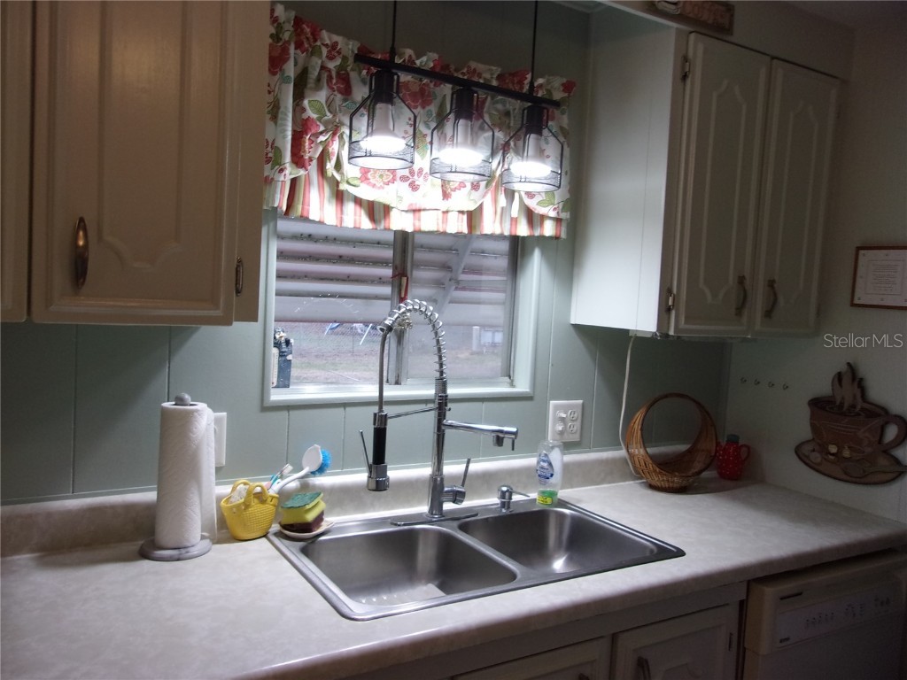 460 NE 64th Avenue Ocala FL 34470 OM693426 image28