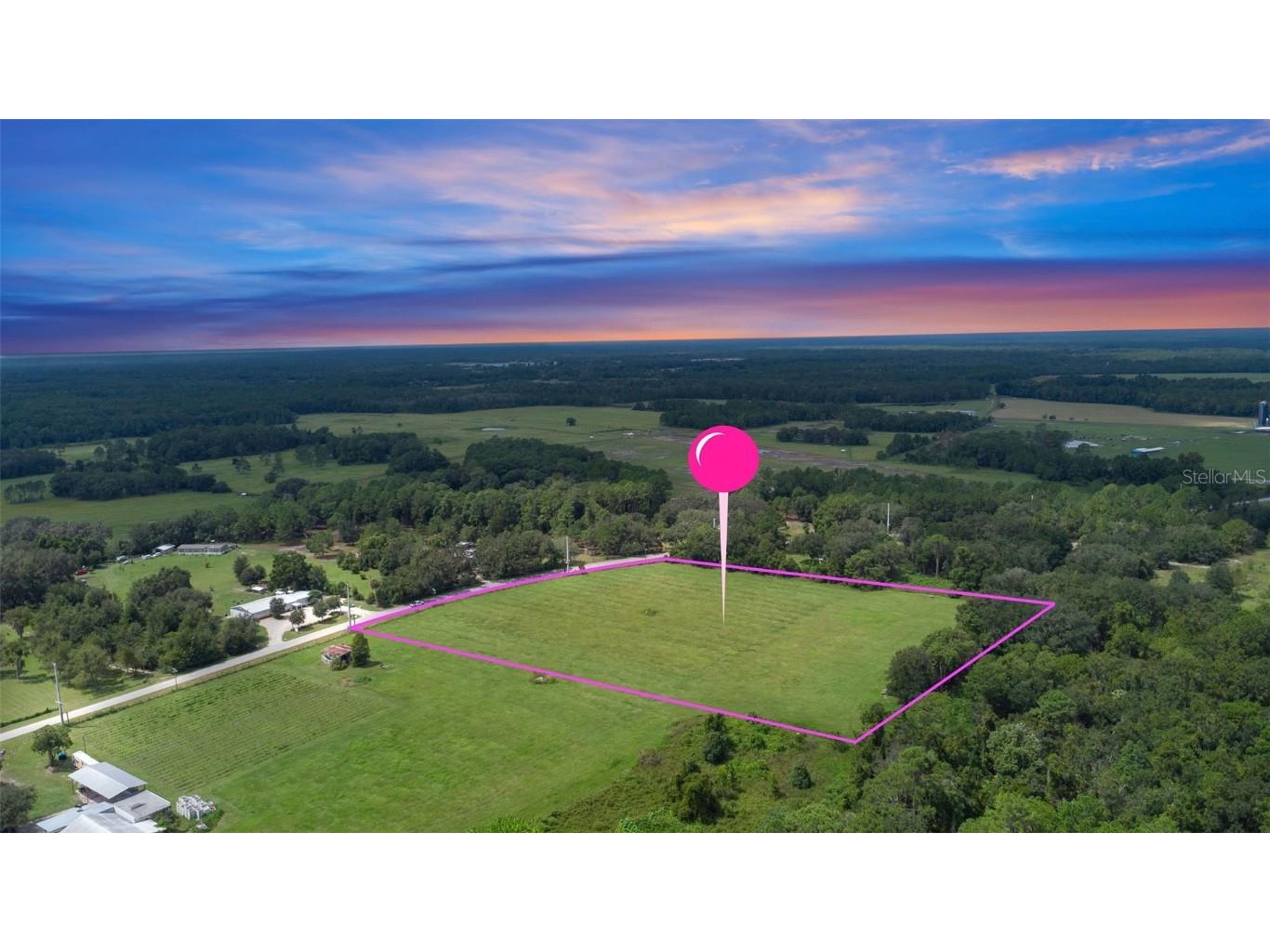 460 Old Highway 17 Crescent City FL 32112 V4944805 image1