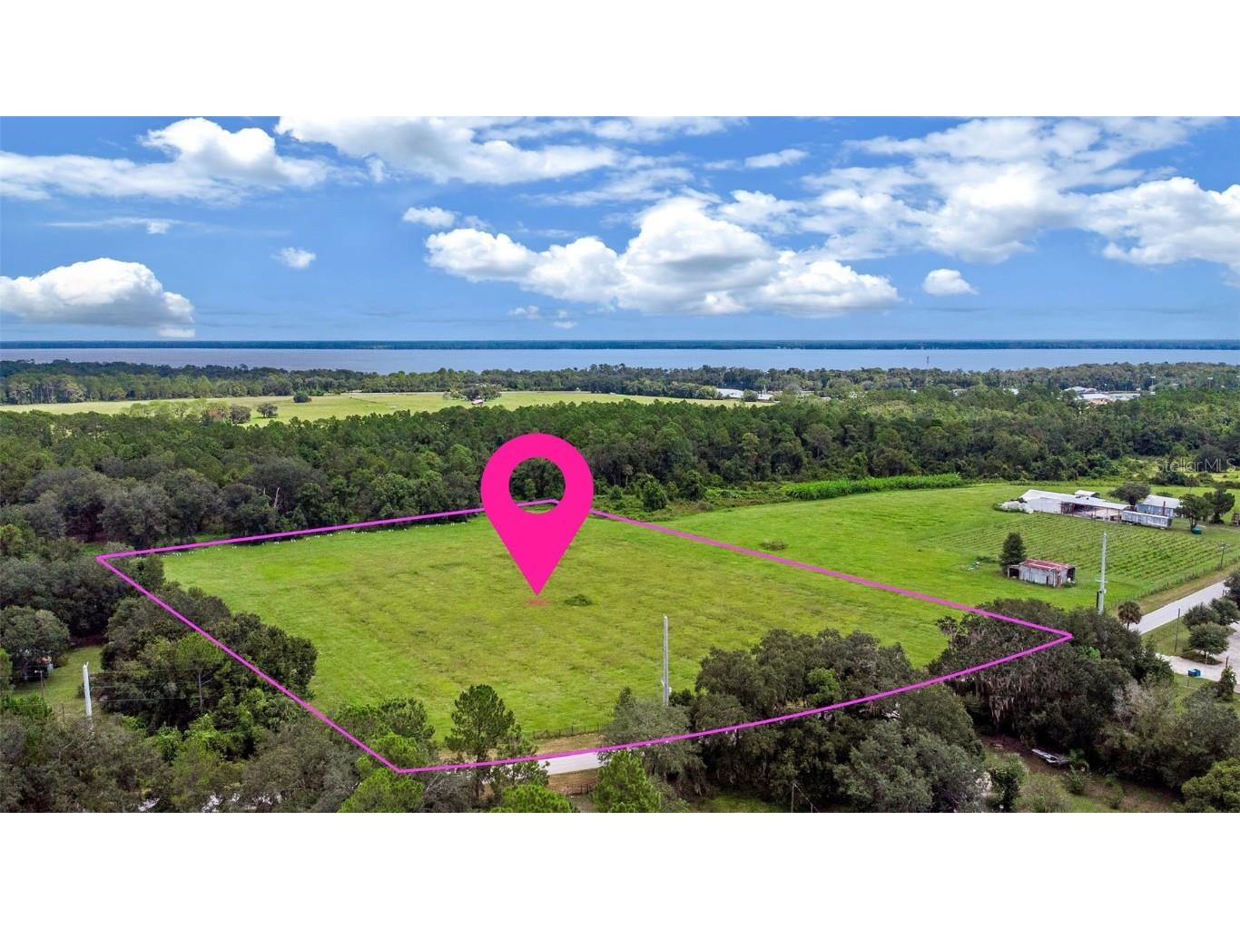 460 Old Highway 17 Crescent City FL 32112 V4944805 image2