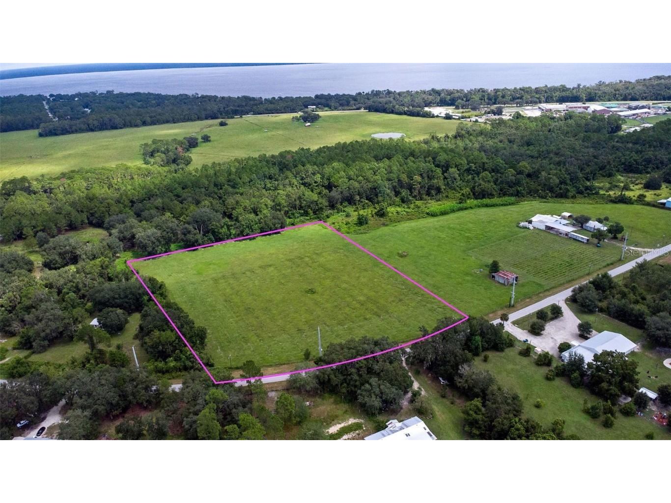 460 Old Highway 17 Crescent City FL 32112 V4944805 image8