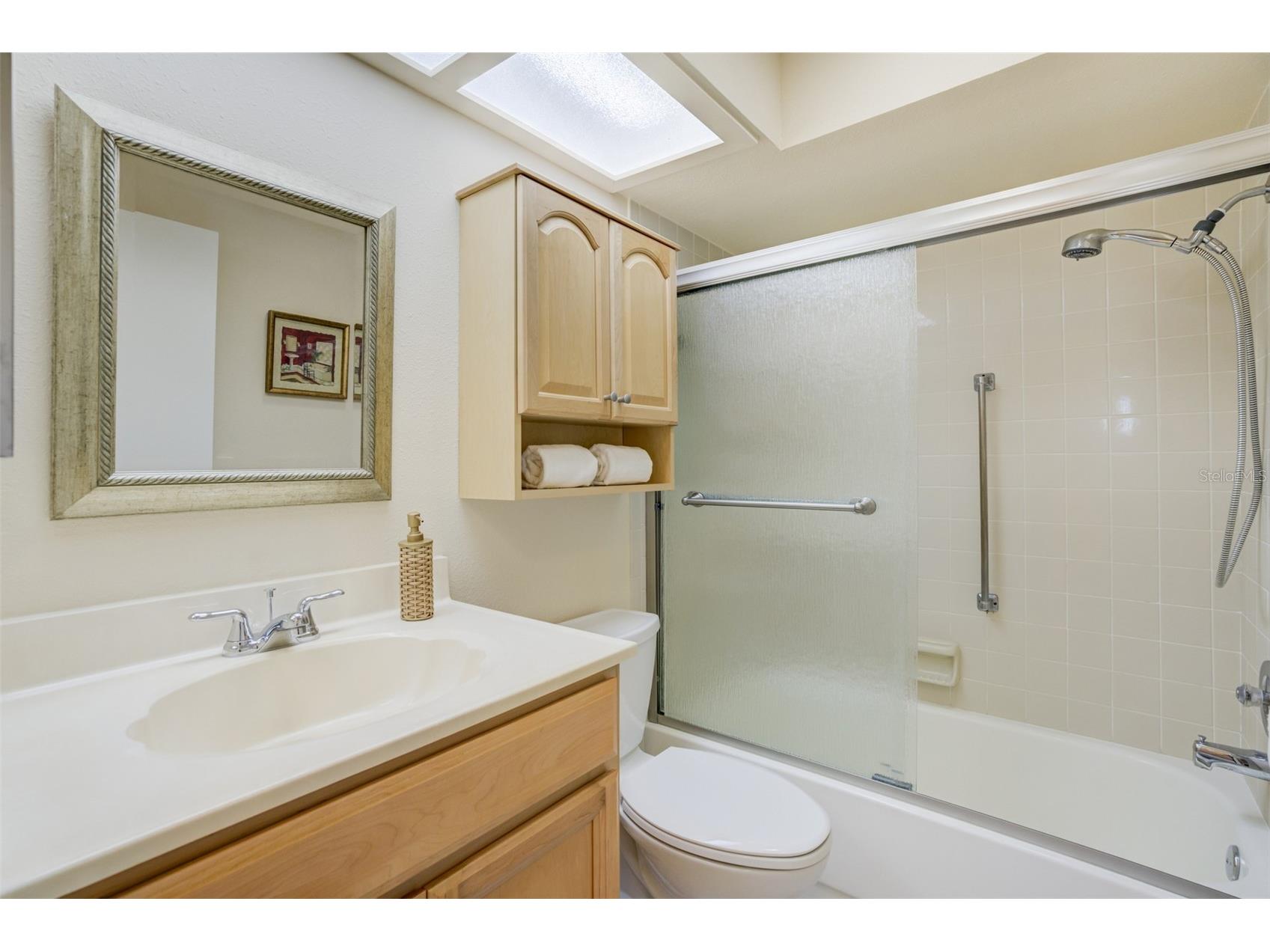 460 Paula Drive S #401 Dunedin FL 34698 TB8473334 image14