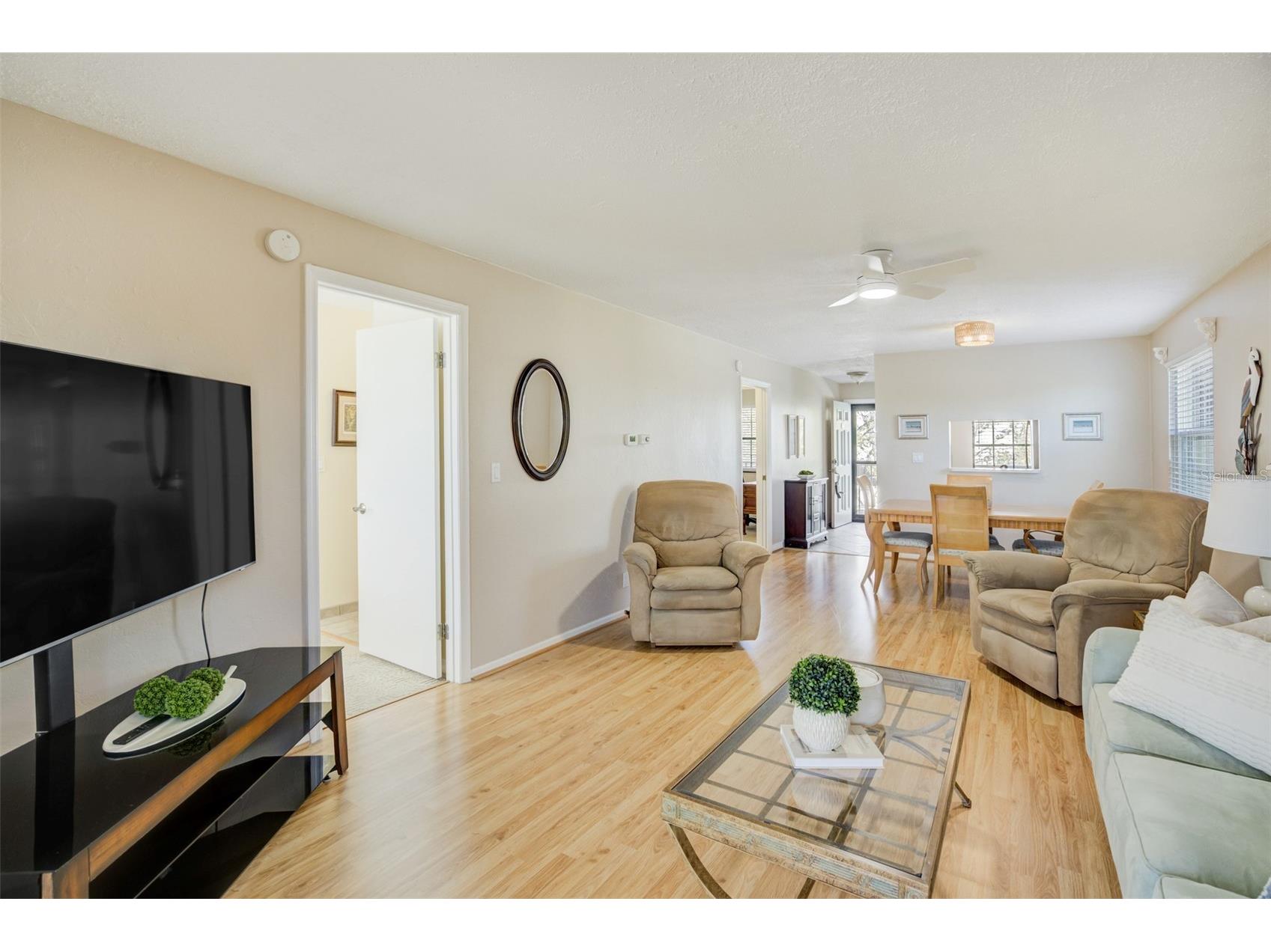 460 Paula Drive S #401 Dunedin FL 34698 TB8473334 image7