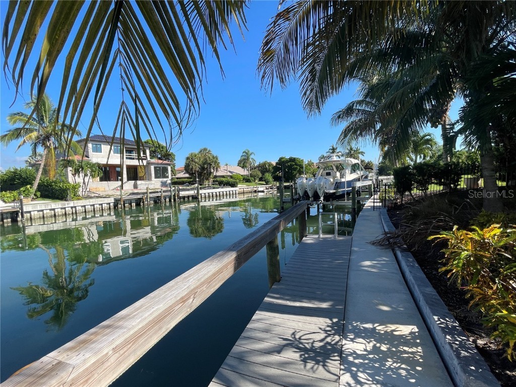 460 Pheasant Drive Sarasota FL 34236 - SARASOTA BAY A4582391 image4