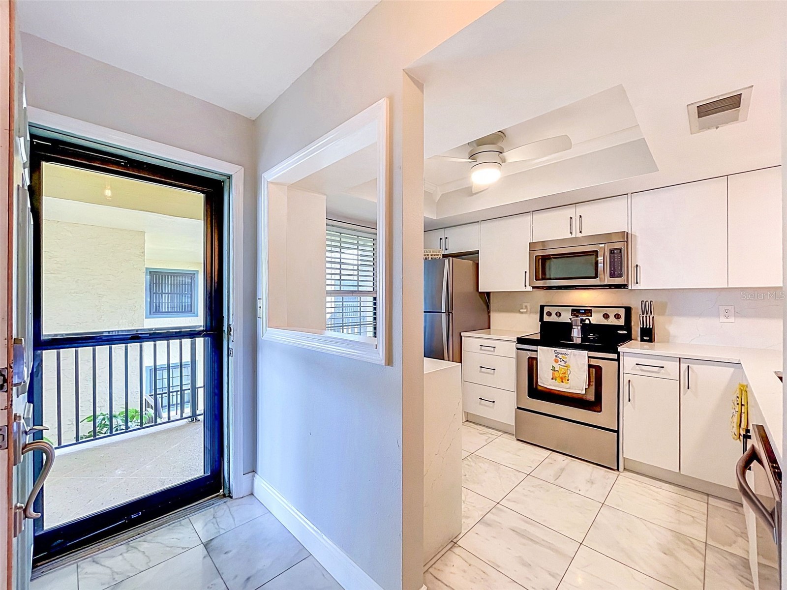 460 S Paula Dr #107 Dunedin FL 34698 TB8506074 image2