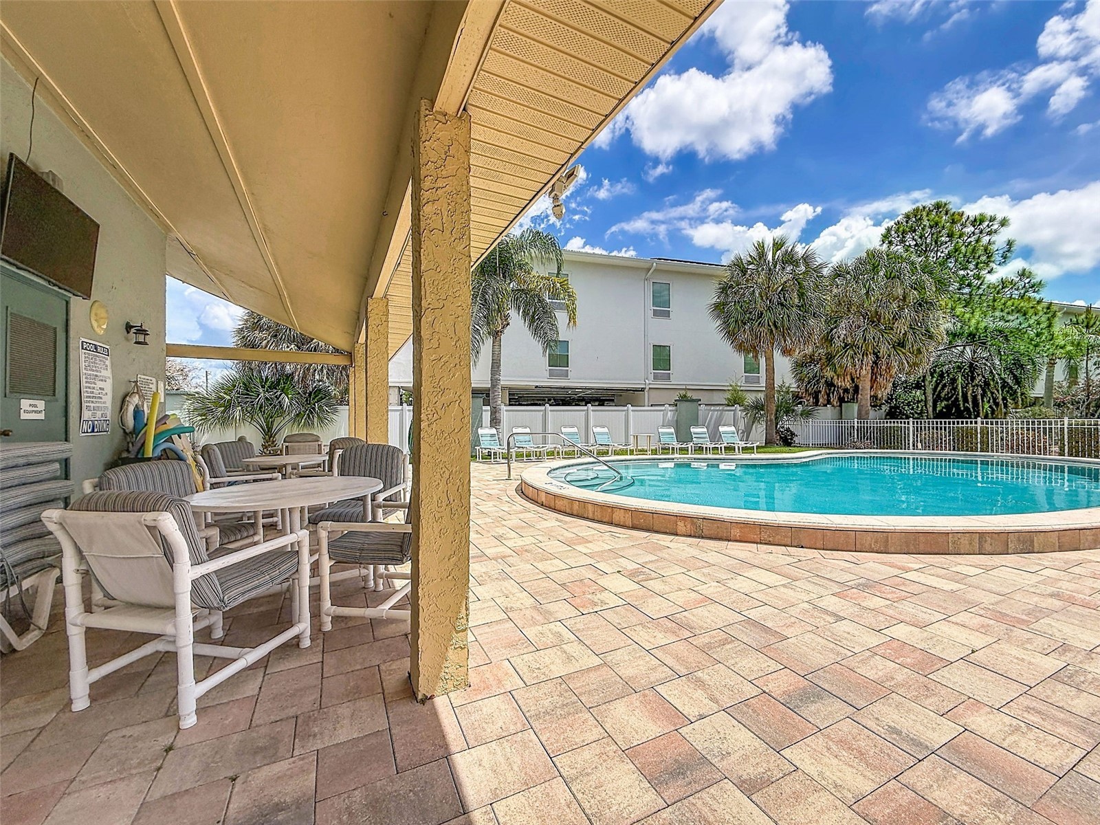460 S Paula Dr #107 Dunedin FL 34698 TB8506074 image41