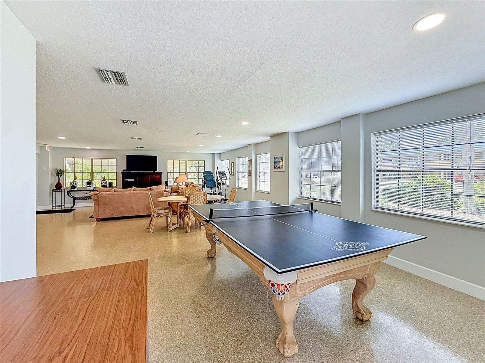 460 S Paula Dr #107 Dunedin FL 34698 TB8506074 image63