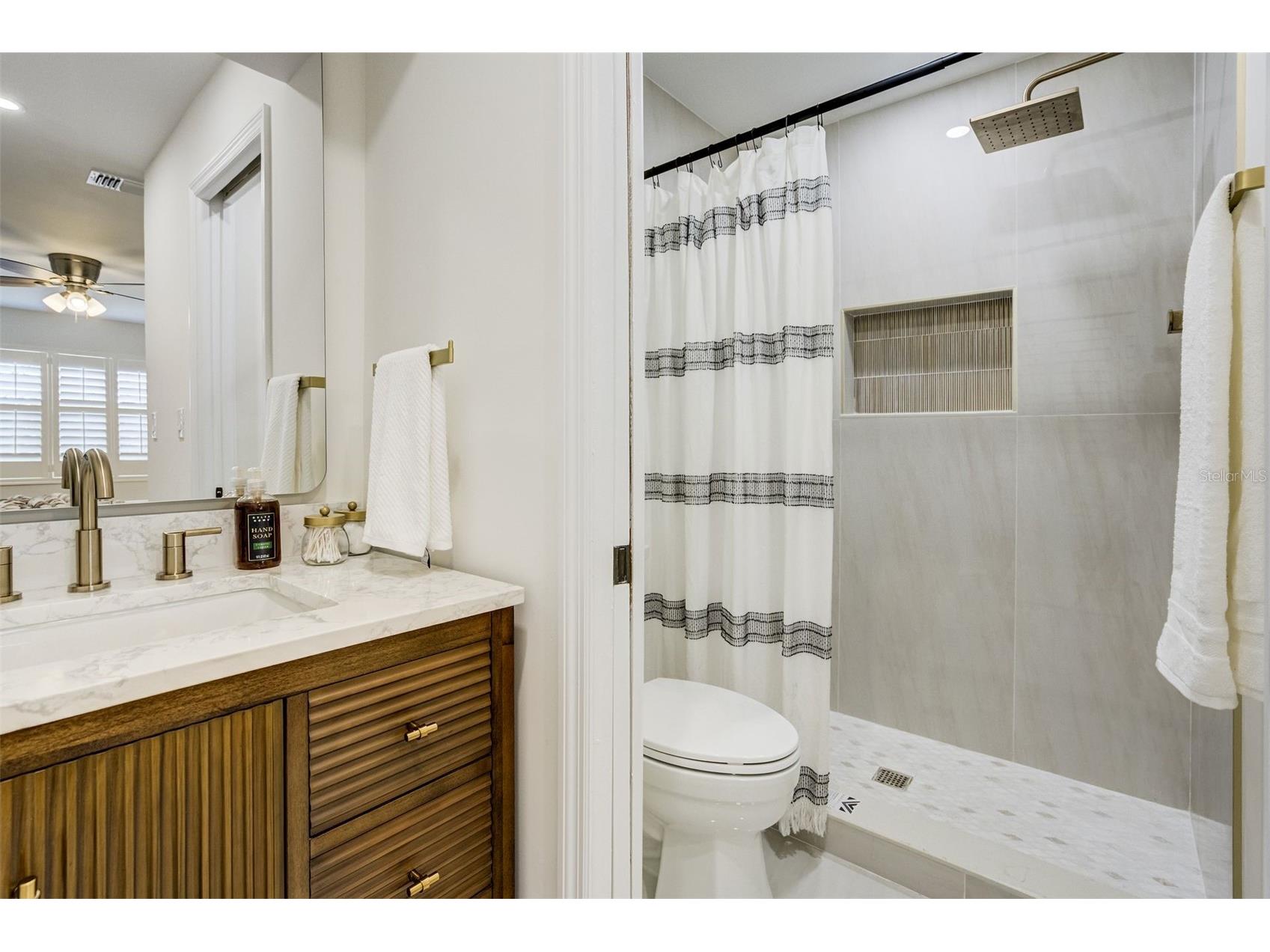 460 S Paula Drive #402 Dunedin FL 34698 TB8493822 image10