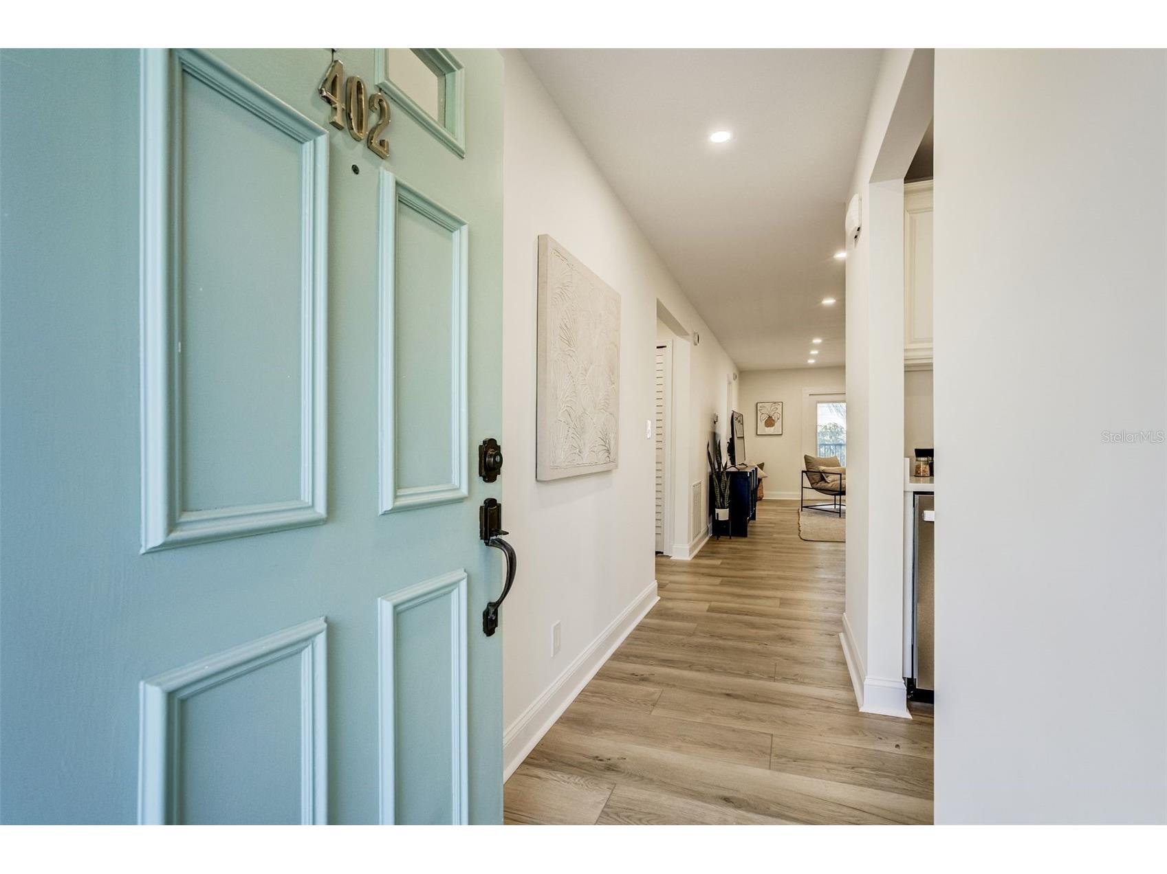 460 S Paula Drive #402 Dunedin FL 34698 TB8493822 image2