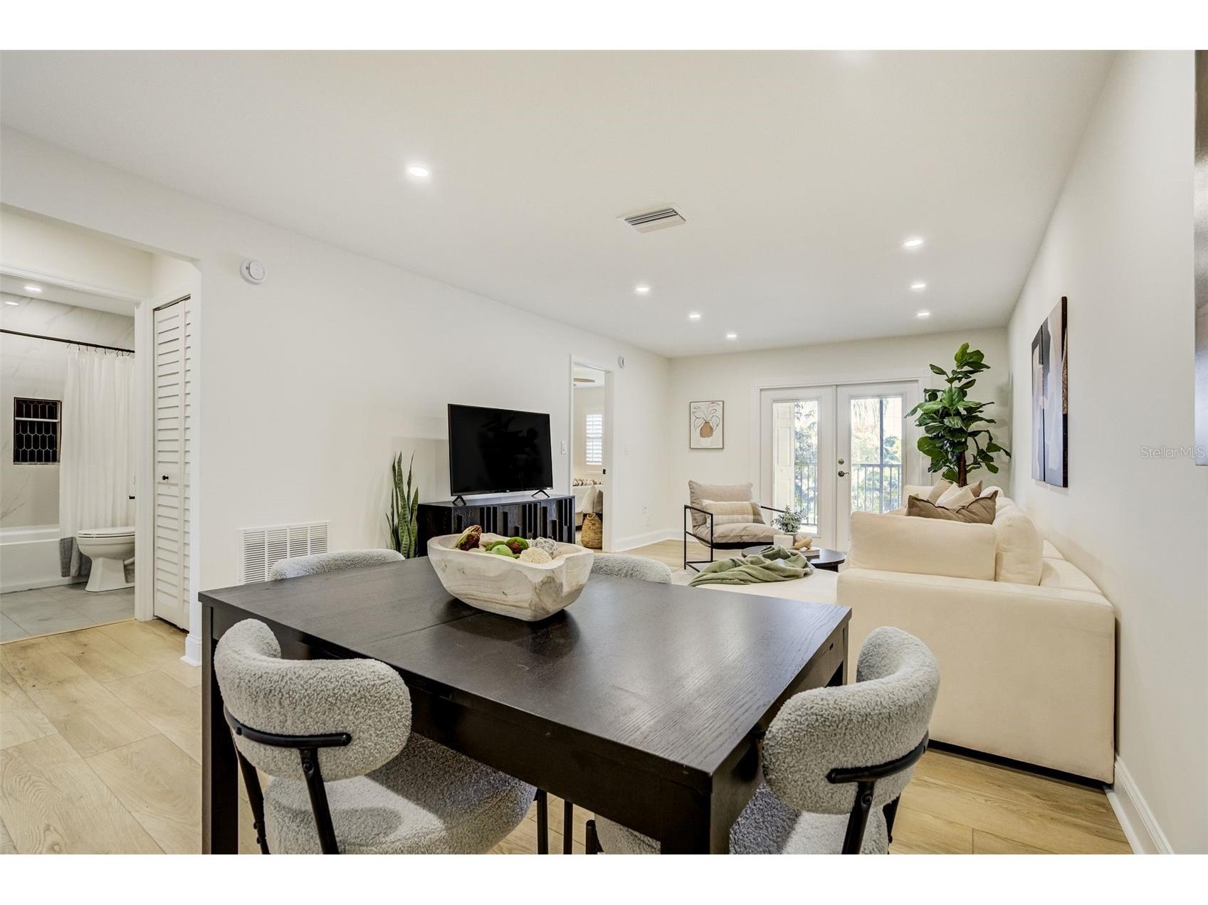 460 S Paula Drive #402 Dunedin FL 34698 TB8493822 image6