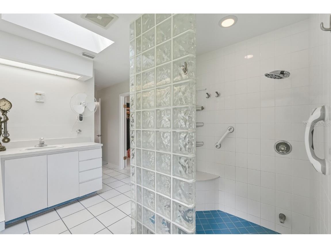 460 Spring Forest Drive New Smyrna Beach FL 32168 V4945841 image12