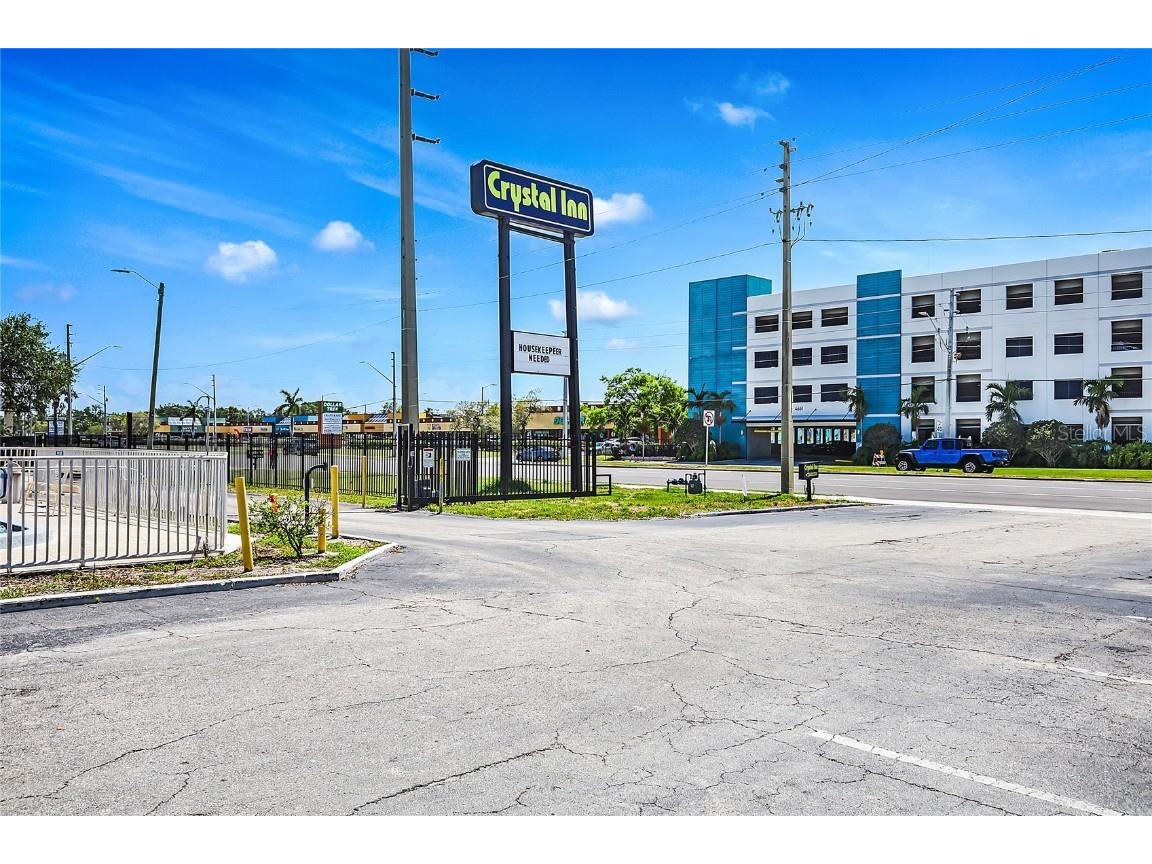 4600 34th Street S Saint Petersburg FL 33711 TB8387631 image4