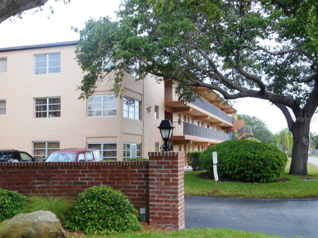 4600 98th Way N #D-309 Saint Petersburg FL 33708 TB8473061 image1