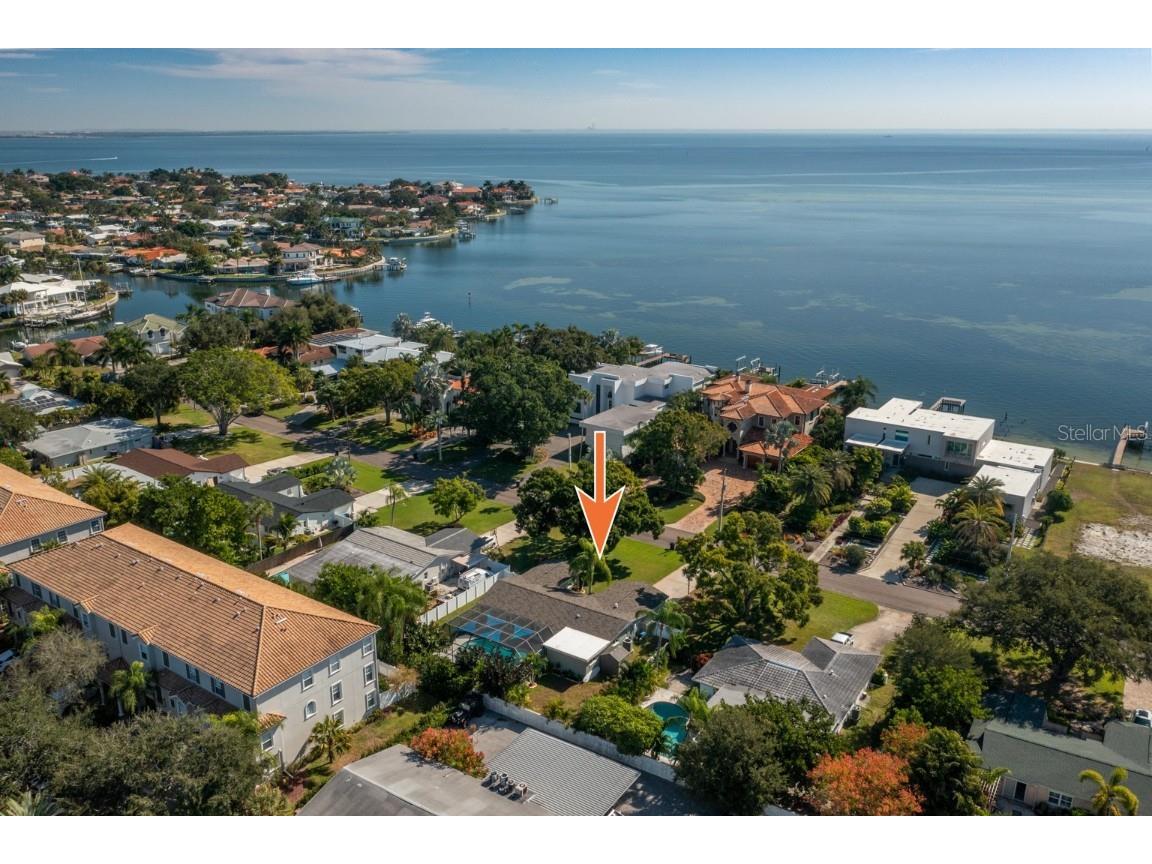 4600 Bayshore Boulevard NE Saint Petersburg FL 33703 U8220073 image1