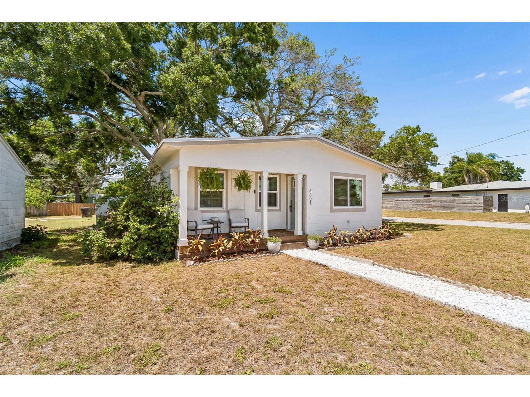 4601 16th Avenue N Saint Petersburg FL 33713 TB8522892 image2