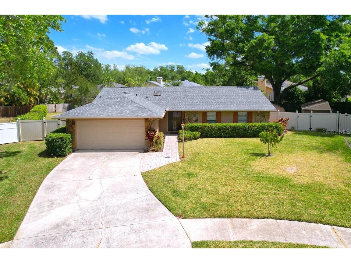 4601 Autumnwind Court Tampa FL 33624 TB8368623 image1