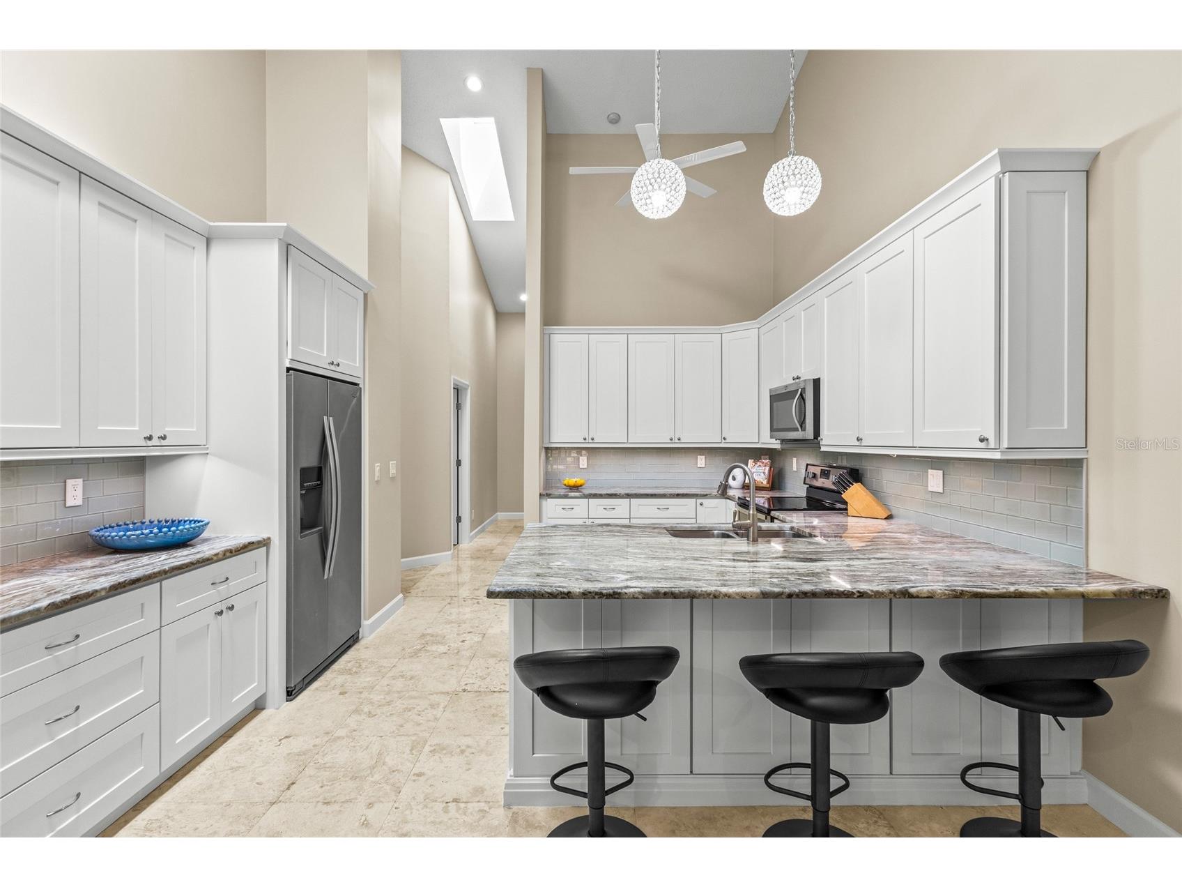 4601 Las Brisas Lane Sarasota FL 34238 A4690192 image16