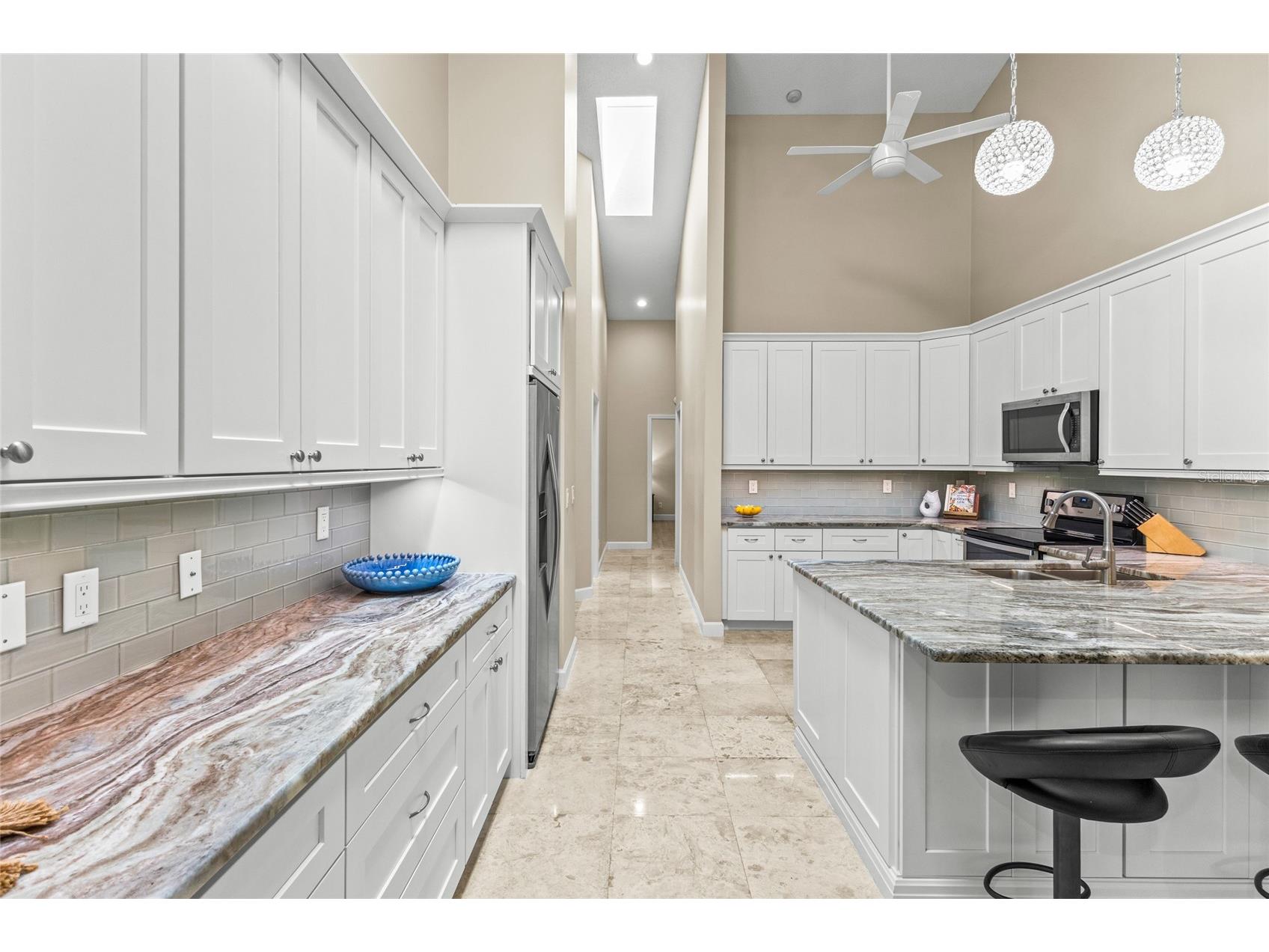 4601 Las Brisas Lane Sarasota FL 34238 A4690192 image18