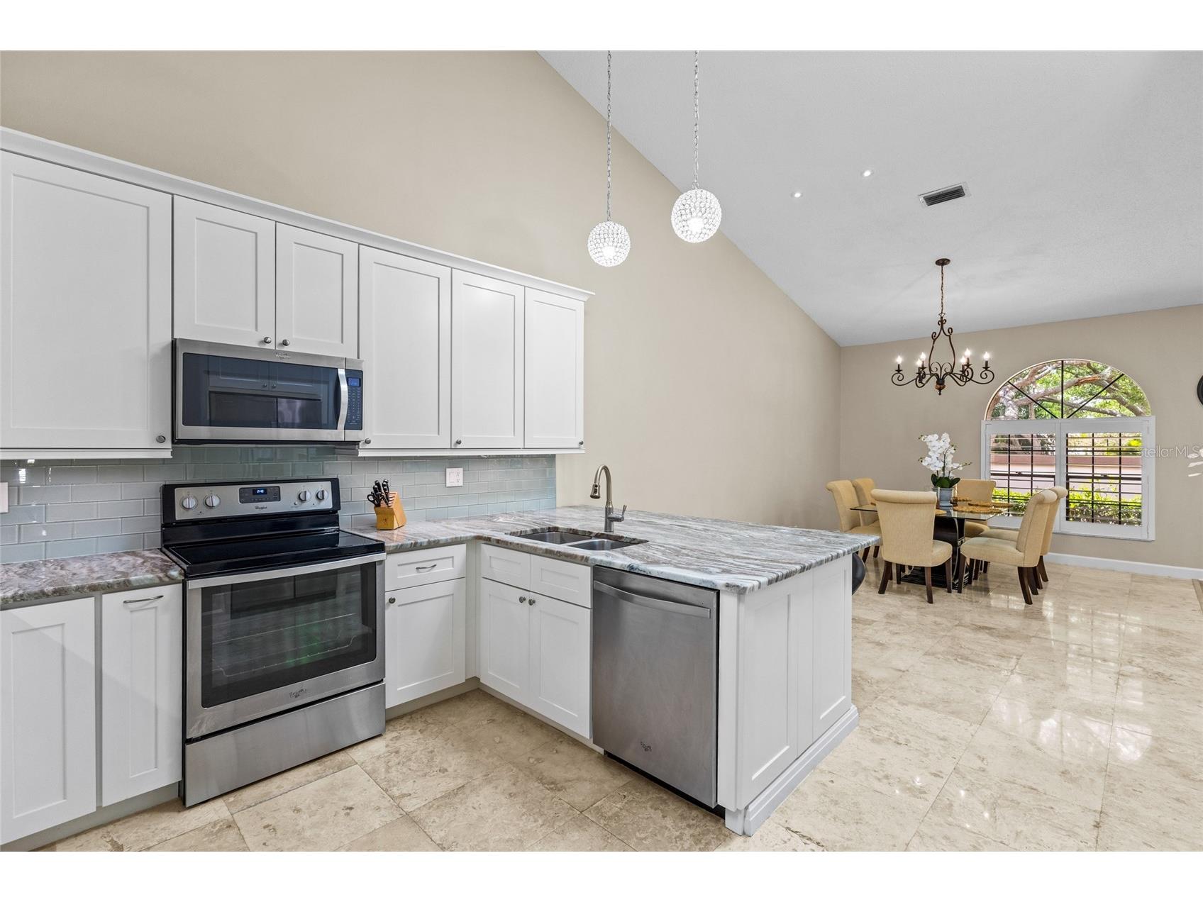 4601 Las Brisas Lane Sarasota FL 34238 A4690192 image21